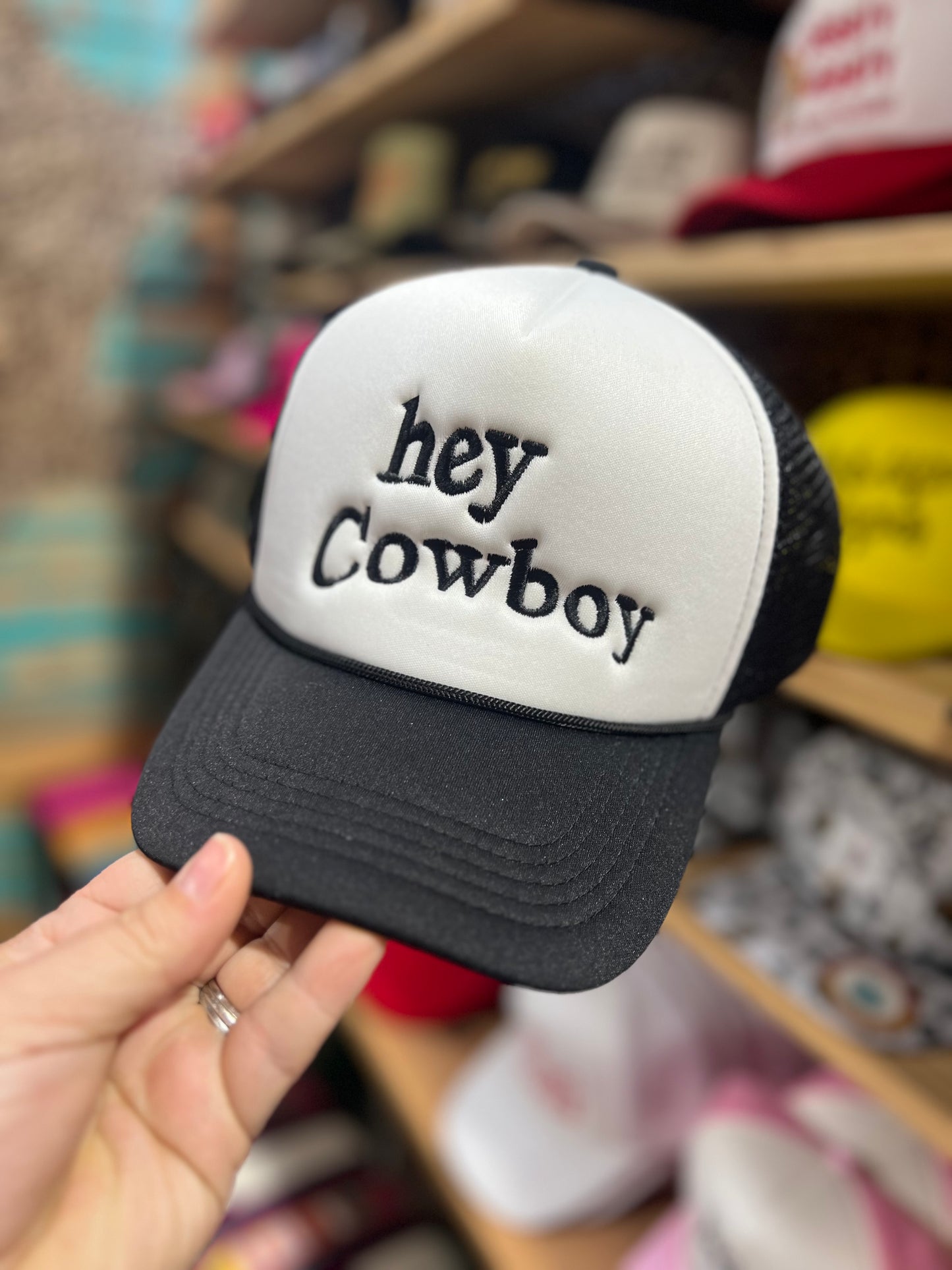 Hey Cowboy | Trucker Black/White